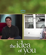 TheIdeaOfYouFeaturetteInterview01-017.jpg