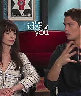 TheIdeaOfYouFeaturetteInterview04-146.jpg