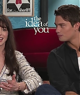 TheIdeaOfYouFeaturetteInterview06-041.jpg