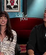 TheIdeaOfYouFeaturetteInterview07-095.jpg