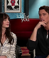 TheIdeaOfYouFeaturetteInterview07-126.jpg