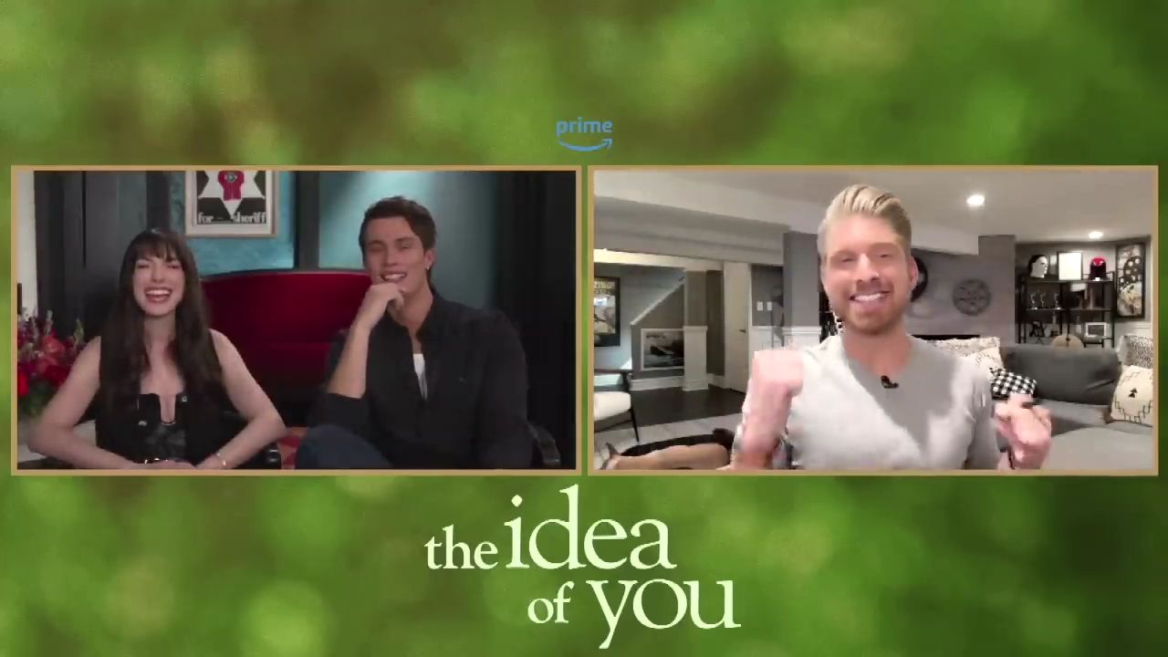 TheIdeaOfYouFeaturetteInterview14-002.jpg